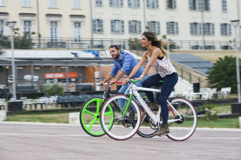 percorsi da fare in bicicletta ombreggiato